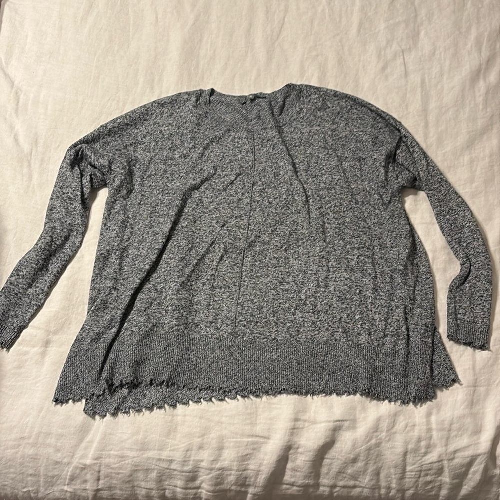 Elliott Lauren sweater